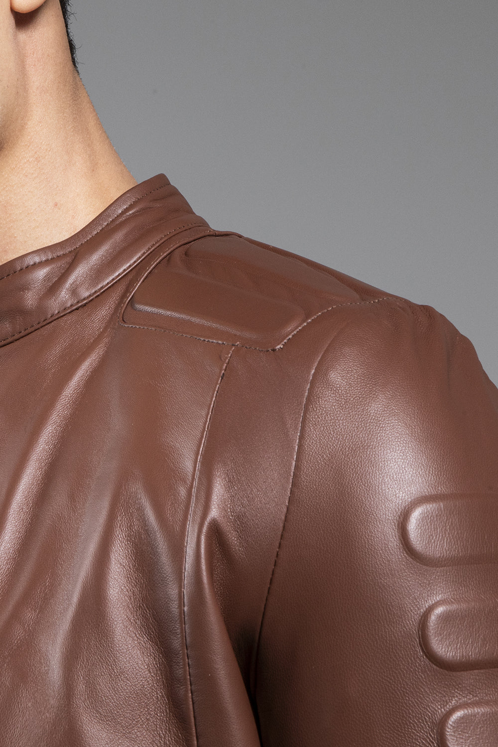 RACER 咖啡肩甲款皮外套