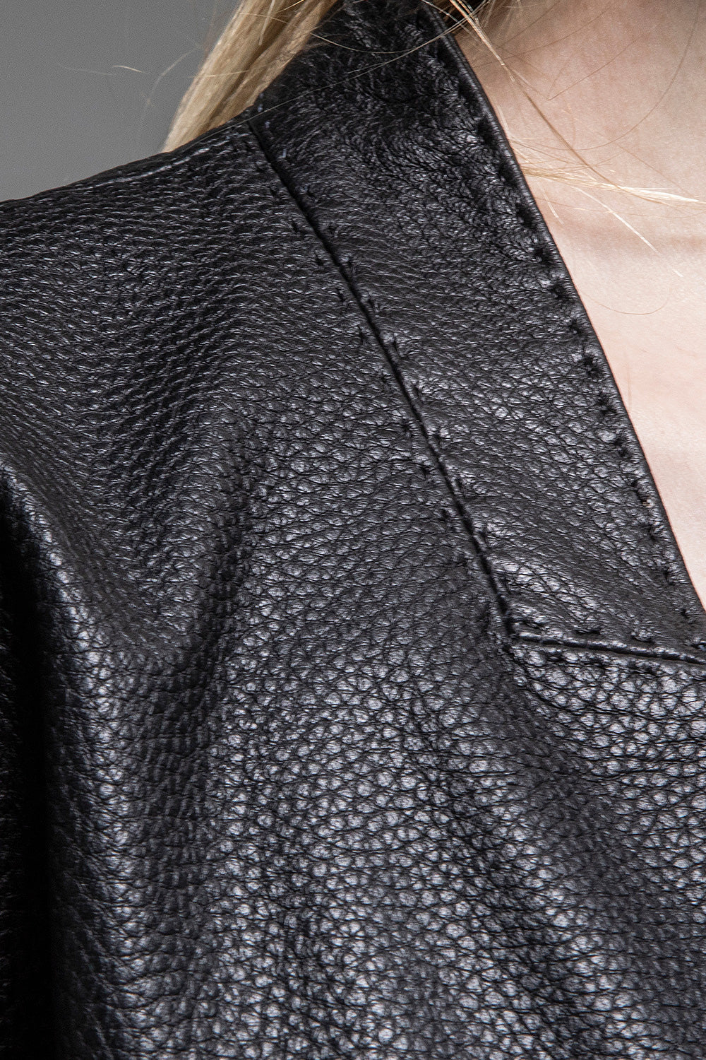 CSUIT西裝版荔枝紋皮外套