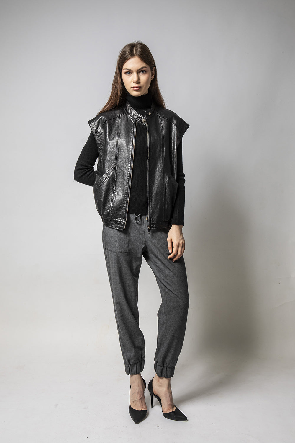 PLAY黑色背心款皮外套