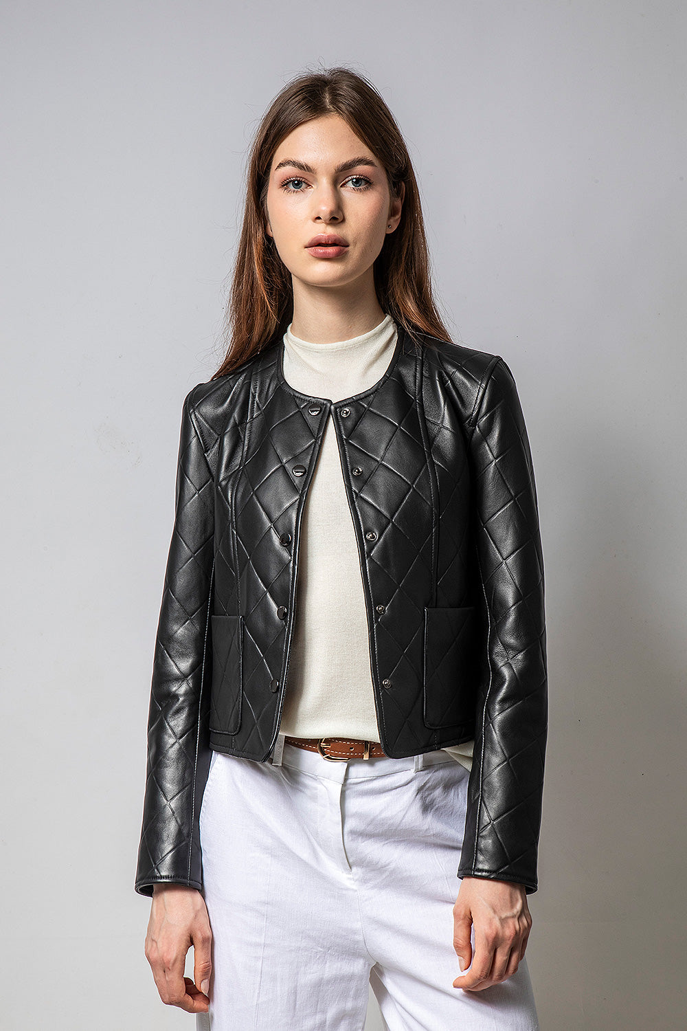 TOPAZ 黑色菱紋皮外套