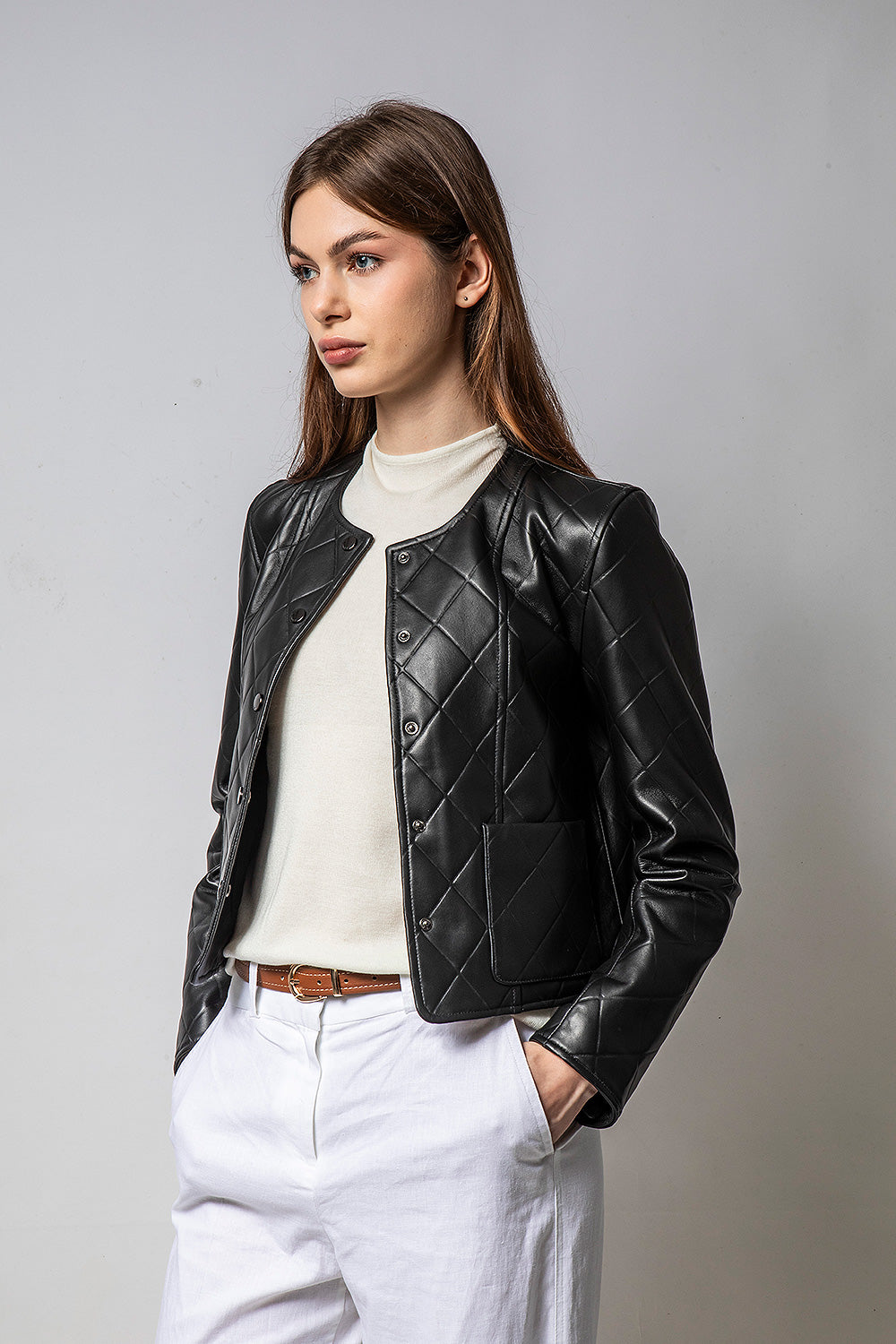 TOPAZ 黑色菱紋皮外套