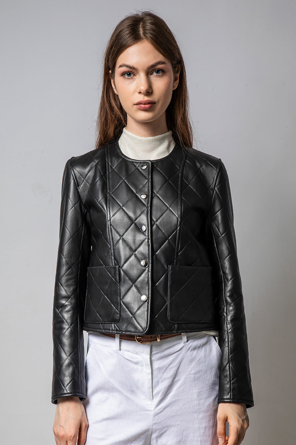 TOPAZ 黑色菱紋皮外套